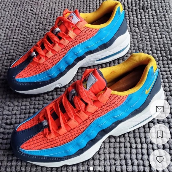 RED AND BLUE SPIDER-MAN COLORWAY AIR MAX 95S - Picture 2 of 4